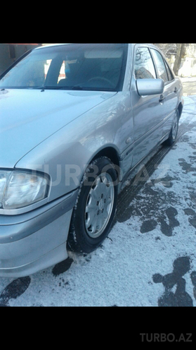 Mercedes C 220 2000, 412,000 km - 2.2 l - Bakı