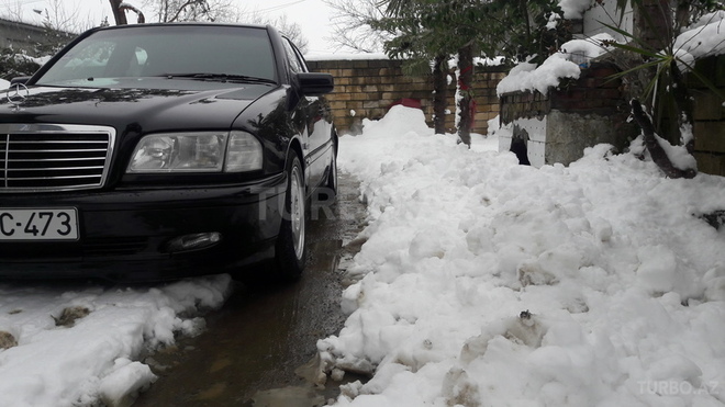 Mercedes C 240 1997, 239,452 km - 2.4 l - Masallı