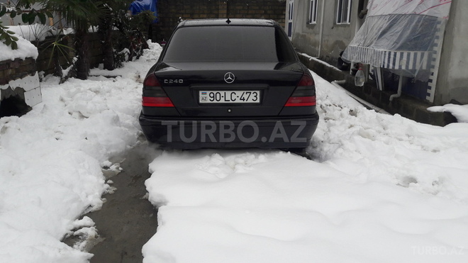 Mercedes C 240 1997, 239,452 km - 2.4 l - Masallı