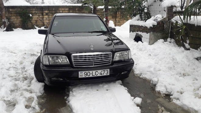Mercedes C 240 1997, 239,452 km - 2.4 l - Masallı