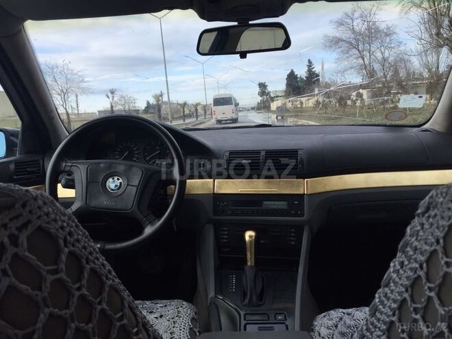 BMW 523 1996, 230,000 km - 2.5 л - Sumqayıt