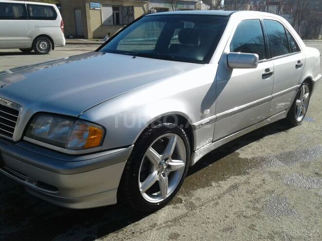 Mercedes C 230 1998, 298,000 km - 2.3 l - Bakı