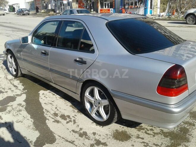 Mercedes C 230 1998, 298,000 km - 2.3 l - Bakı