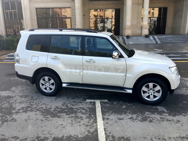 Mitsubishi Pajero 2008, 125,000 km - 3.0 l - Sumqayıt
