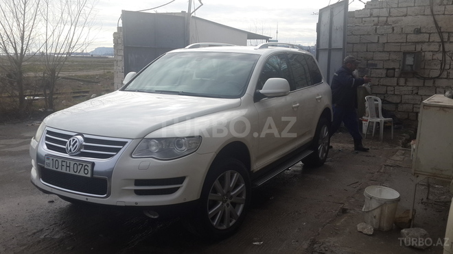 Volkswagen Touareg 2008, 181,500 km - 2.5 l - Bakı