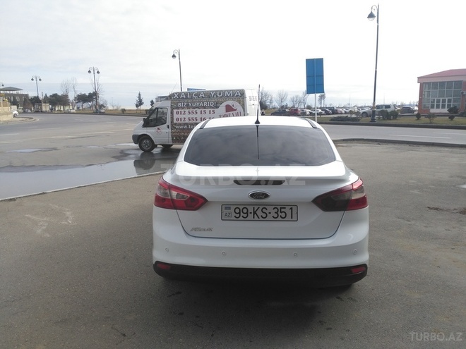 Ford Focus 2012, 147,000 km - 1.6 l - Bakı