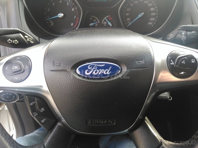 Ford Focus 2012, 147,000 km - 1.6 l - Bakı
