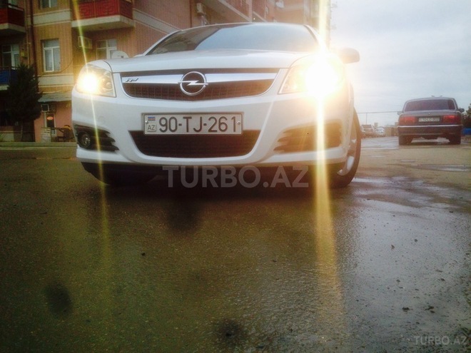 Opel Vectra 2007, 160,000 km - 1.9 l - Bakı