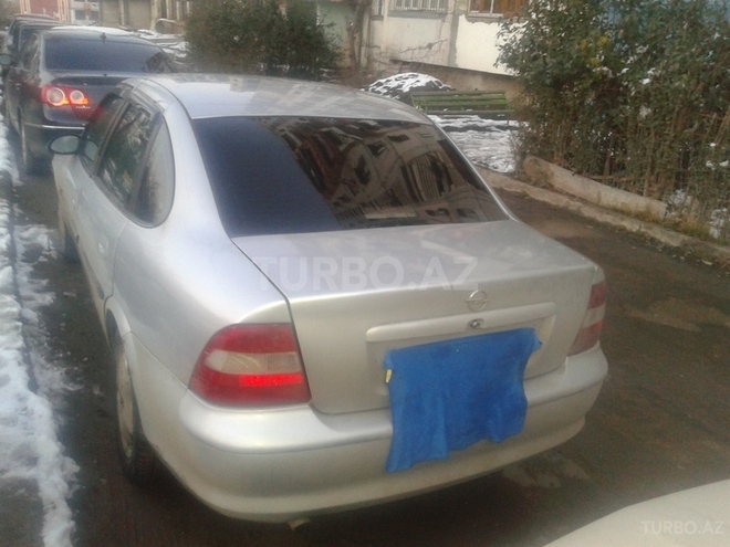 Opel Vectra 1997, 392,368 km - 1.8 l - Gəncə