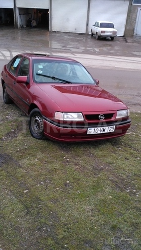 Opel Vectra 1995, 587,393 km - 1.8 l - Xudat