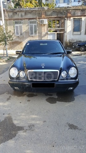 Mercedes E 430 1997, 222,788 km - 4.3 l - Bakı