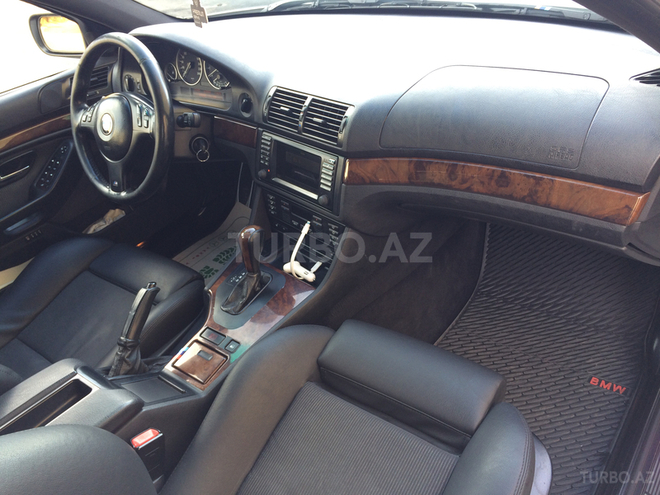 BMW 525 2003, 178,780 km - 2.5 л - Xırdalan