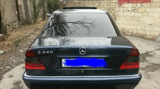 Mercedes C 240 2000, 176,000 km - 2.4 l - Balakən