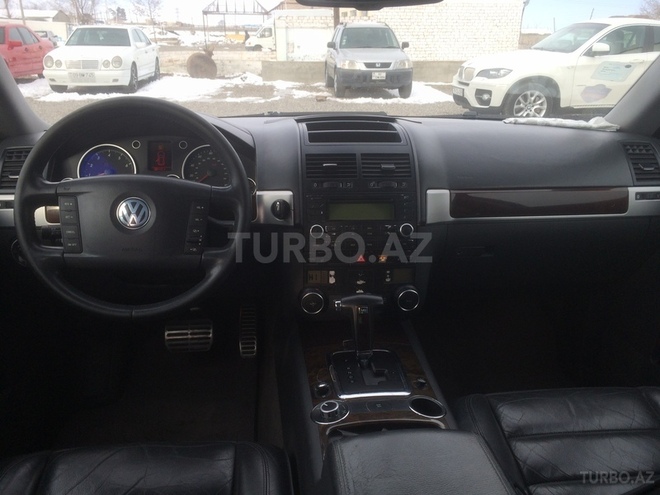 Volkswagen Touareg 2005, 186,000 km - 4.2 l - Gəncə