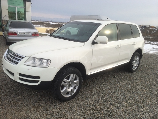 Volkswagen Touareg 2005, 186,000 km - 4.2 l - Gəncə
