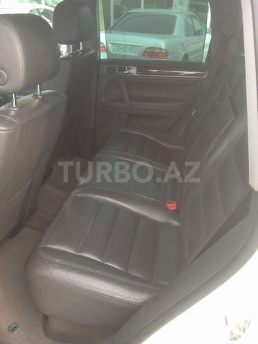 Volkswagen Touareg 2005, 186,000 km - 4.2 l - Gəncə