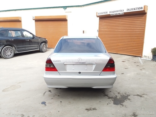 Mercedes C 280 1999, 376,000 km - 2.8 l - Bakı