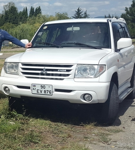 Mitsubishi Pajero io 2001, 230,000 km - 2.0 l - Bakı