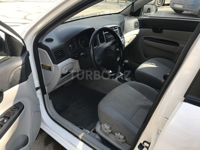 Hyundai Accent 2007, 130,000 km - 1.6 l - Bakı