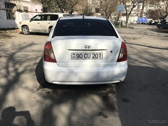 Hyundai Accent 2007, 130,000 km - 1.6 l - Bakı