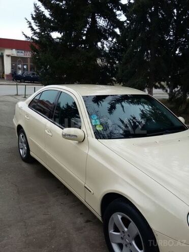 Mercedes E 220 2003, 220,000 km - 2.2 l - Mingəçevir