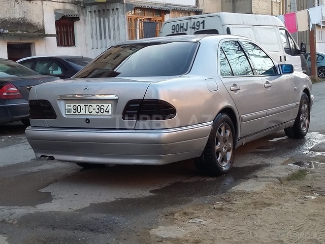 Mercedes E 200 1995, 321,787 km - 2.0 l - Şirvan