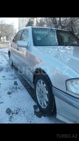 Mercedes C 220 2000, 421,000 km - 2.2 l - Bakı