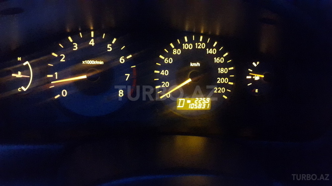 Nissan Sunny 2011, 106,000 km - 1.6 l - Bakı