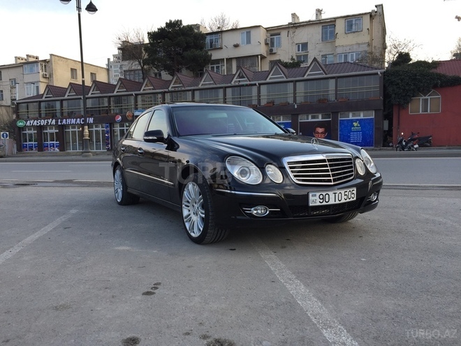 Mercedes E 350 2006, 146,000 km - 3.5 l - Bakı