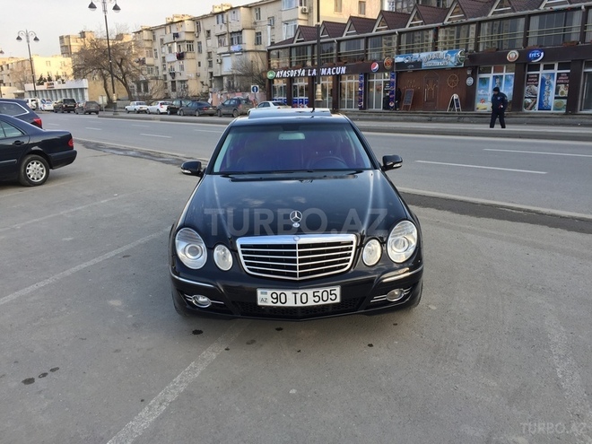 Mercedes E 350 2006, 146,000 km - 3.5 l - Bakı