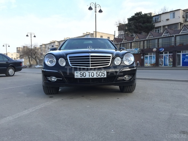 Mercedes E 350 2006, 146,000 km - 3.5 l - Bakı