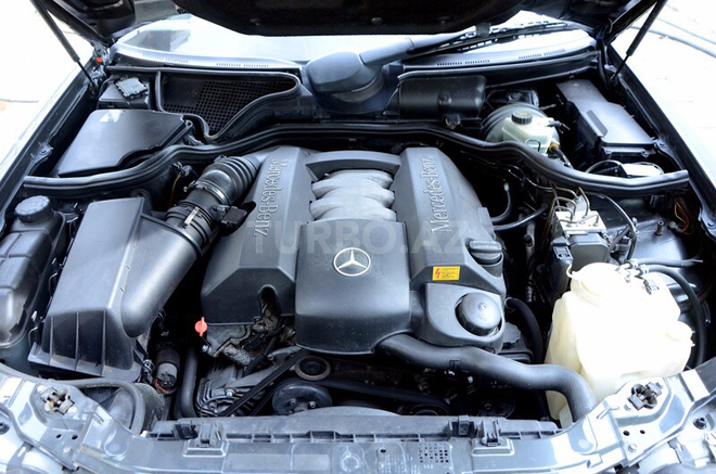 Mercedes E 240 1999, 183,657 km - 2.4 l - Bakı