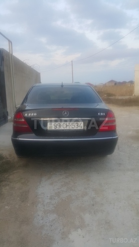 Mercedes E 220 2003, 388,000 km - 2.2 l - Bakı