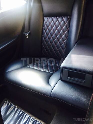 Mercedes E 240 2000, 245,000 km - 2.6 л - Bakı