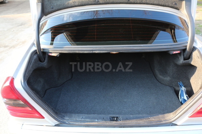 Mercedes C 240 1999, 290,000 km - 2.4 l - Bakı