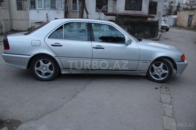 Mercedes C 280 1995, 32,151 km - 2.8 l - Bakı