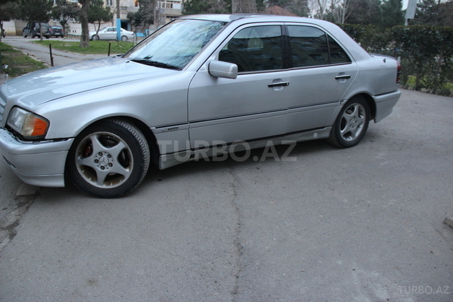 Mercedes C 280 1995, 32,151 km - 2.8 l - Bakı