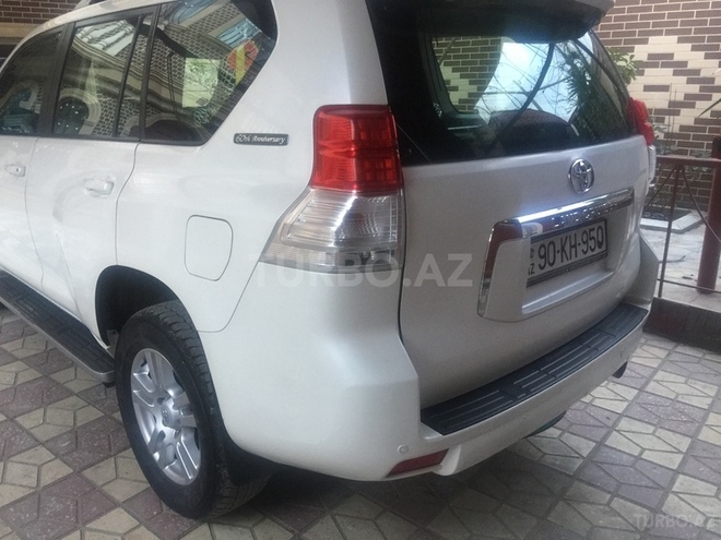 Toyota Prado 2011, 110,000 km - 4.0 l - Bakı
