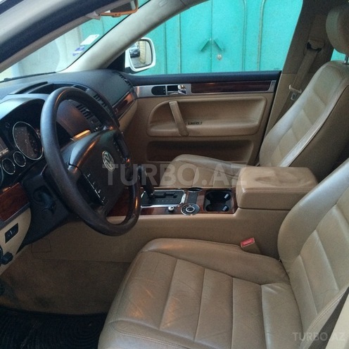 Volkswagen Touareg 2005, 103,231 km - 3.2 л - Bakı