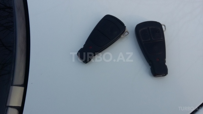 Mercedes E 200 2000, 214,000 km - 2.0 л - Sumqayıt