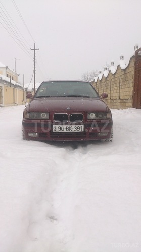 BMW 316 1993, 220 km - 1.6 l - Qusar