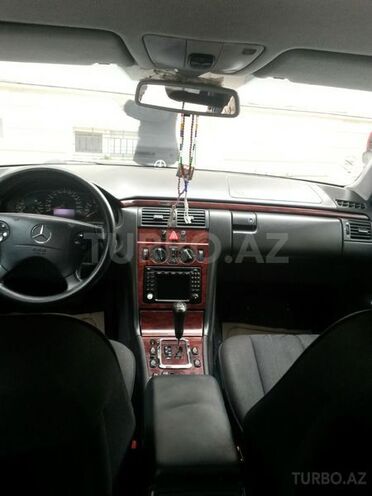 Mercedes E 200 2000, 315,000 km - 2.0 л - Bakı