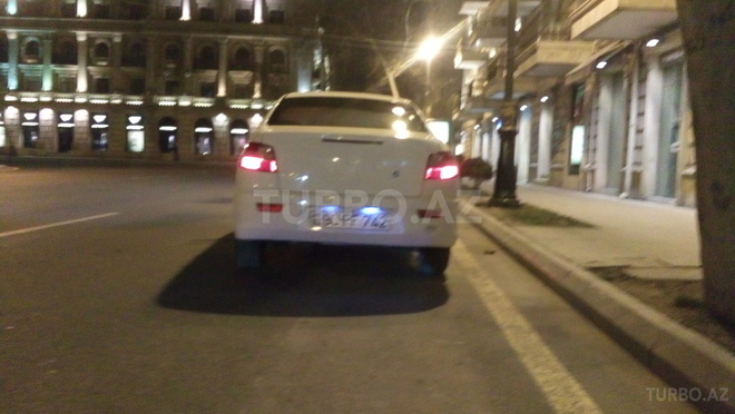 Iran Khodro Runna 2013, 103,500 km - 1.6 l - Bakı