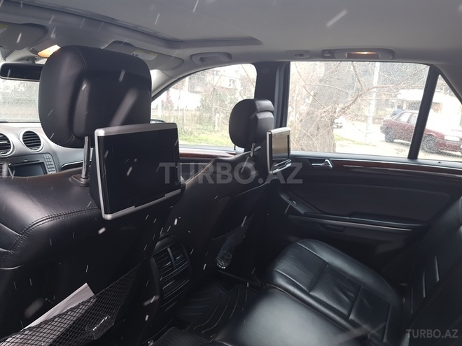 Mercedes ML 63 AMG 2009, 137,000 km - 6.3 l - Bakı