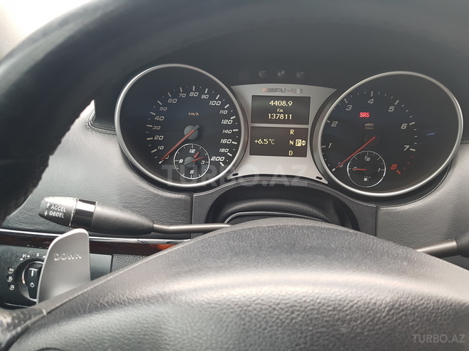 Mercedes ML 63 AMG 2009, 137,000 km - 6.3 l - Bakı