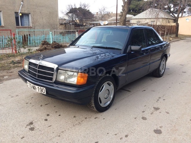 Mercedes 190 1992, 225,000 km - 2.0 l - Sumqayıt