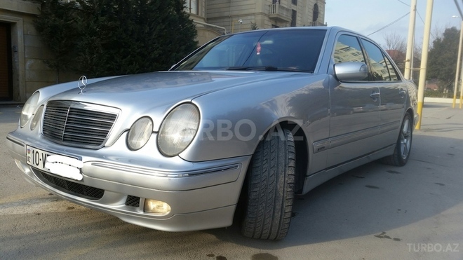 Mercedes E 240 2000, 280,000 km - 2.4 l - Bakı