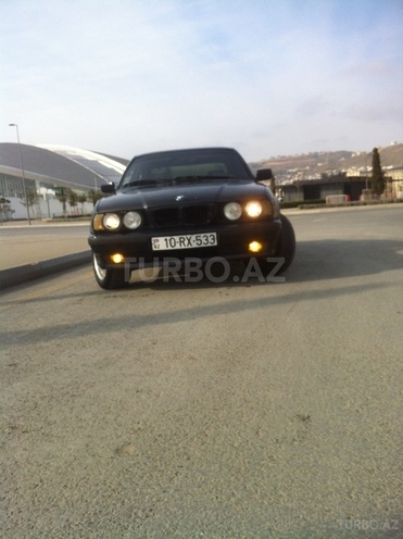 BMW 525 1994, 258,000 km - 2.5 l - Bakı