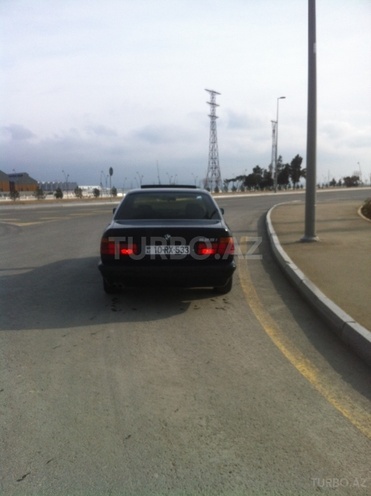 BMW 525 1994, 258,000 km - 2.5 l - Bakı