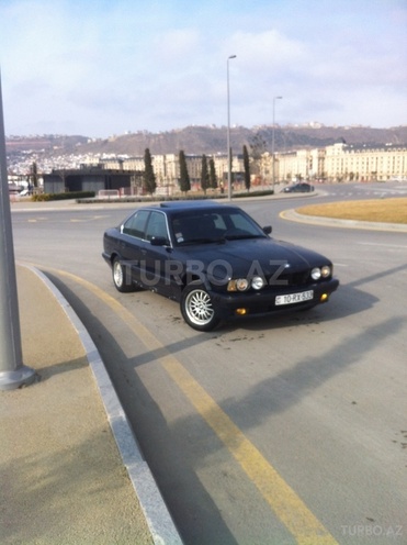 BMW 525 1994, 258,000 km - 2.5 l - Bakı